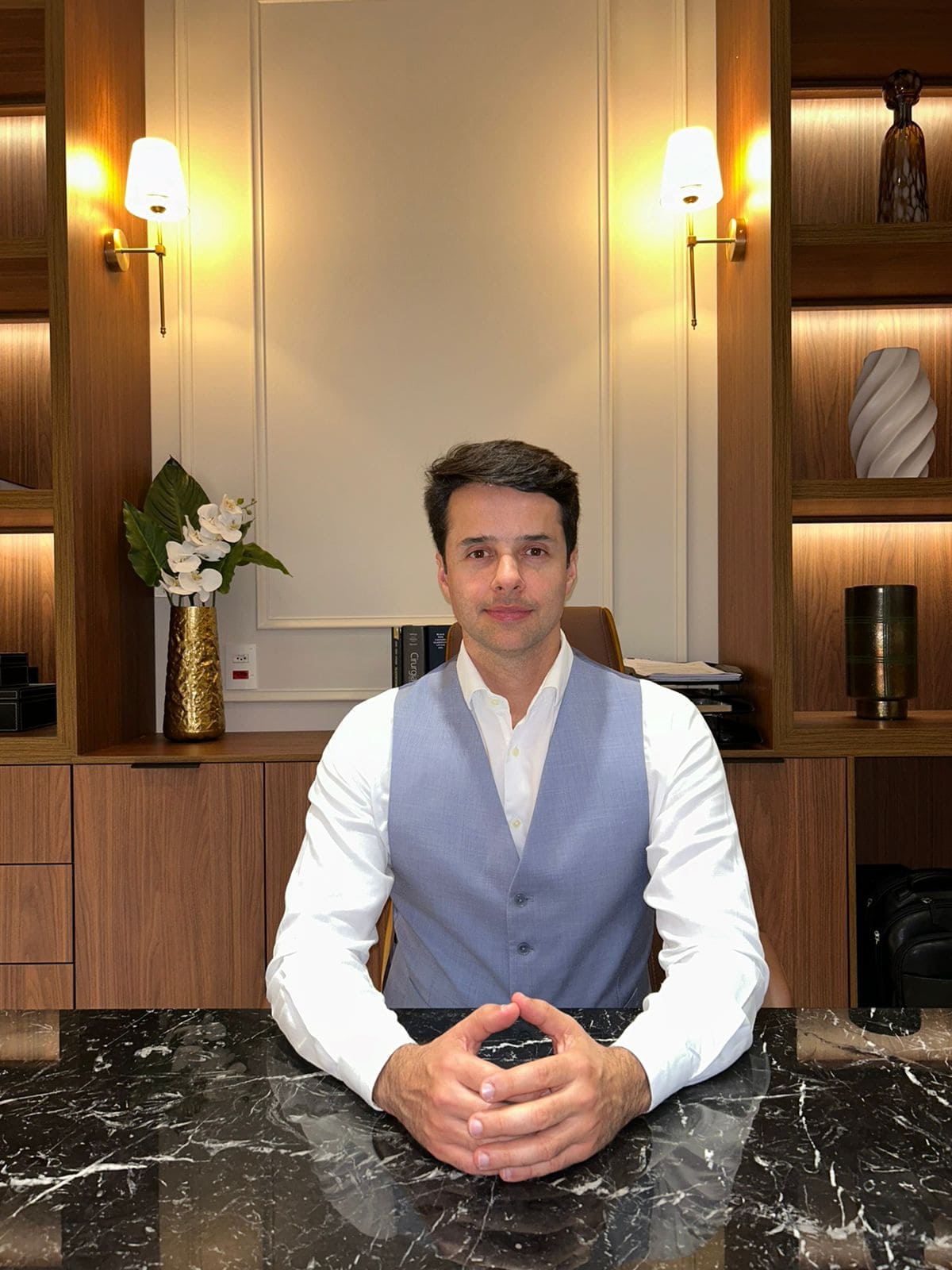 A Lipo HD realizada pelo Dr. Deilton não é apenas uma lipoaspiração